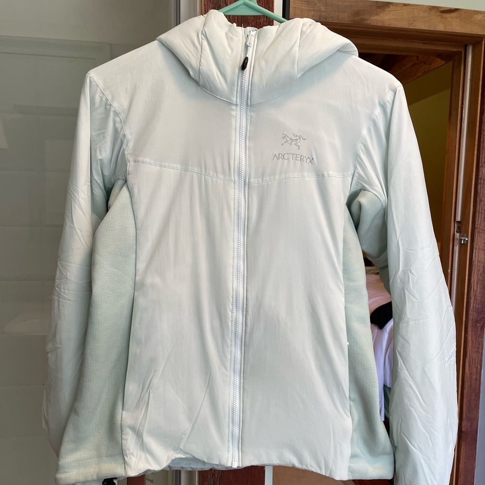 Arc'teryx Atom LT Hoodie - Women's